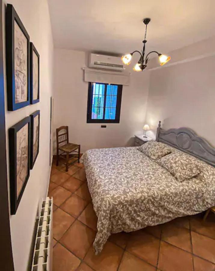 הוילה Grazalema - Casita La Calma - Incredible Views, Clima Frio-Calor, Wifi & Private Parking Optional מראה חיצוני תמונה
